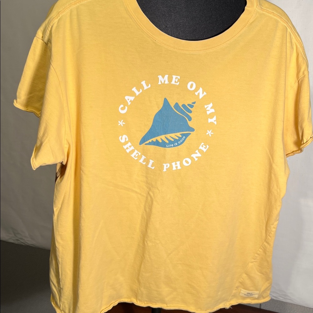 LIFE IS GOOD, Large, pre-loved vintage tee, mellow yellow